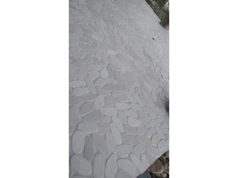 Seixo Rolado Decorativo Lavado - seixo claro 2 a 5 cm (Seixo rolado)